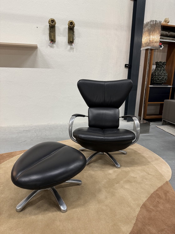 Image 1 of Poltrona girevole Leolux Formi Phase 2 con poggiapiedi in pelle nera