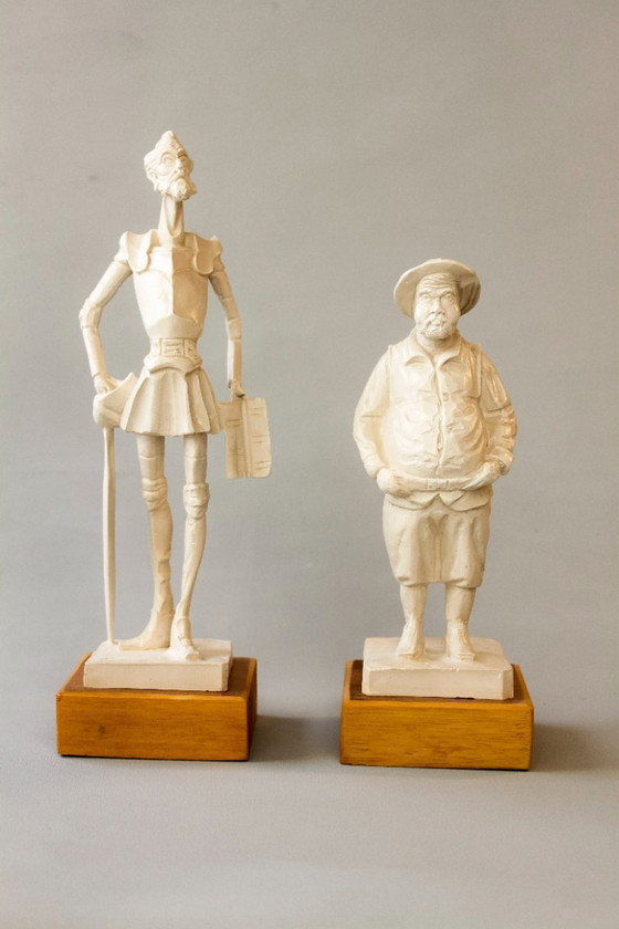 Image 1 of Sculptures of Don Quixote and Sancho Panza. Don Quixote and Sancho Panza. Pair of marble dust sculptures. New collector's items.