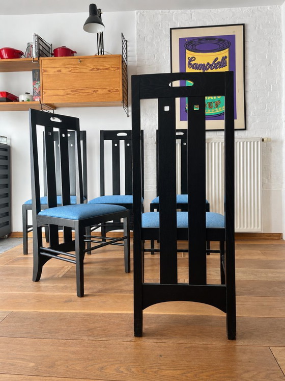 Set of 5 Ingram chairs – after a design by Charles Rennie Mackintosh – – Dining chairs, Wood, Textile (photo 3 of 10)