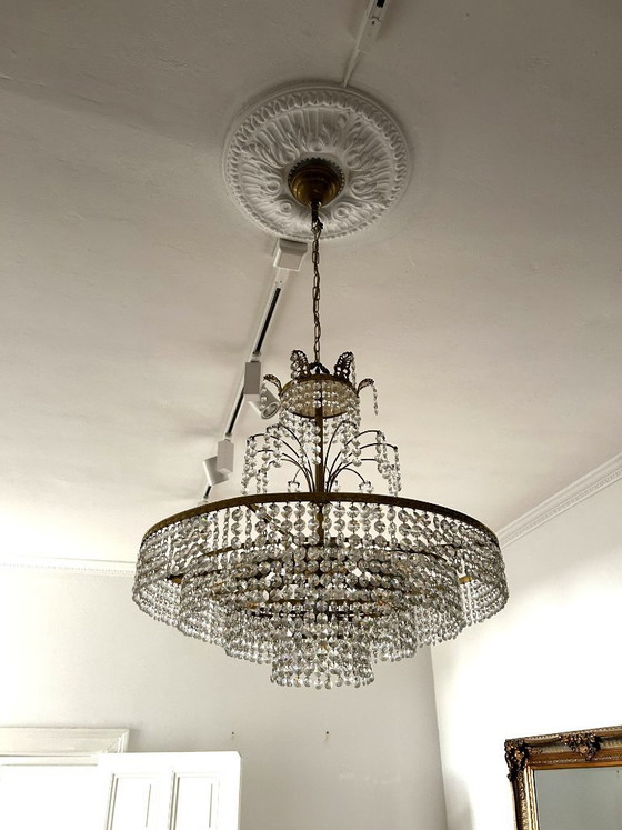 Antique 9-light crystal chandelier, France, brass, lead crystal – Glass (photo 5 of 5)