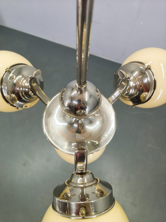 Image 1 of Lustre globe Bauhaus, Tchécoslovaquie, années 1930, suspension chromée