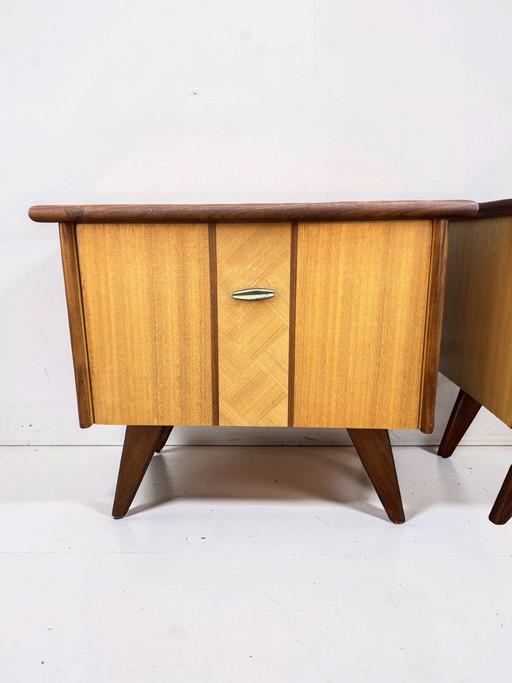 Set van 2 vintage nachtkastjes, jaren 60
