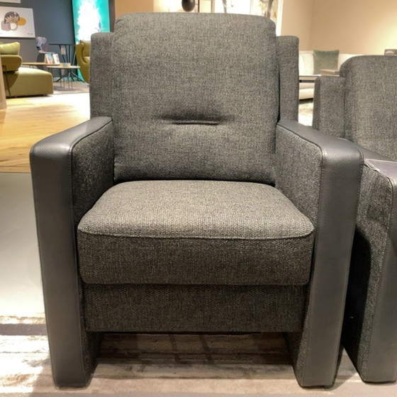 Image 1 of Fauteuil Orion de style néo