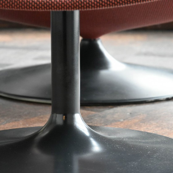 Image 1 of Poltrona Artifort F510 + poggiapiedi