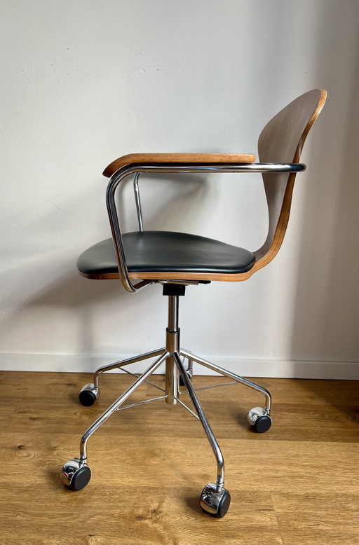 Sedia da scrivania Cherner in noce