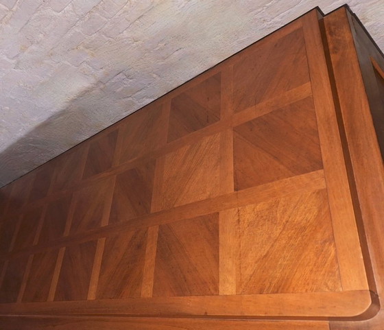 Grande Credenza Brutalista Francese con Pannelli Intagliati, Anni '40 – Credenze, Legno (photo 8 of 15)
