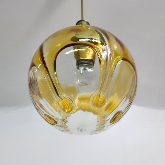 Image 1 of Lampada a sospensione italiana in vetro di Murano anni '60 in ottone con vetro di Murano colorato