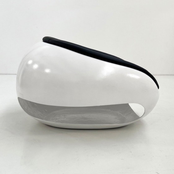 Image 1 of Eivormige loungestoel/pod van glasvezel van Mario Sabot, jaren 60.