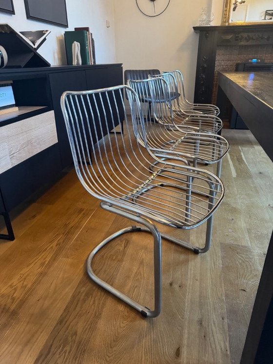 Image 1 of 4x wire vintage sled chairs 