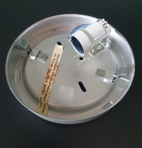 Image 1 of Helena Tynell - Glashütte Limburg - anni '60. Lampada da parete/soffitto in vetro spesso a bolle.