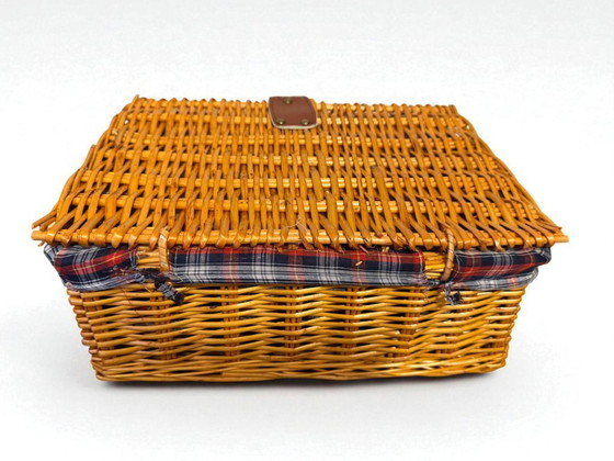 Image 1 of Picknickkorb aus Weide aus den 1980er Jahren für vier Personen