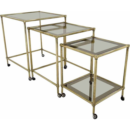 Italiaanse vintage nesttafels van messing en rookglas, jaren 1970