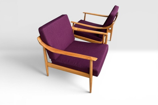 Exclusivo par de sillones Walter Knoll de estilo vintage, de mediados de siglo, recién tapizados y acolchados.