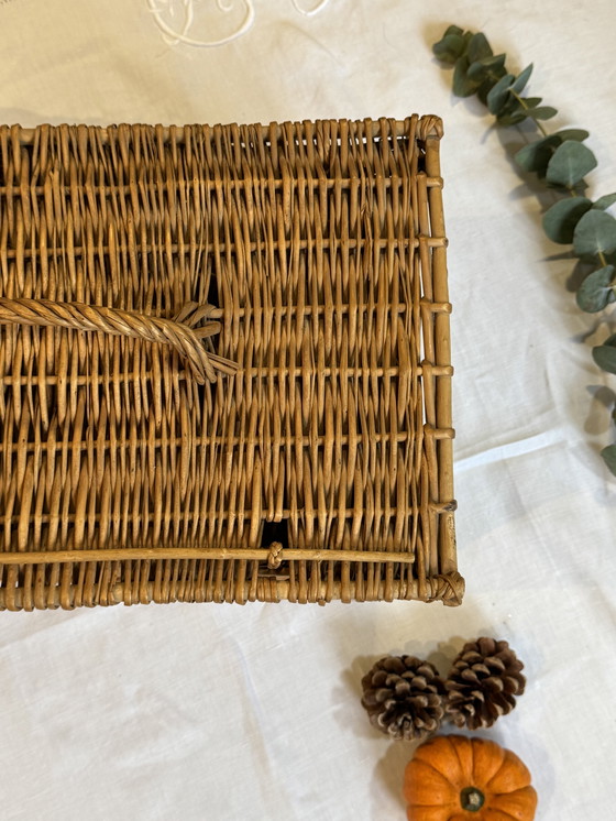 Image 1 of Cestino portaoggetti in vimini vintage