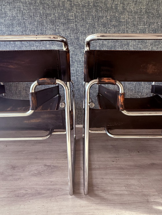 Image 1 of 2 vintage Gavina/Knoll Wassily Model B3 fauteuils, circa jaren 60