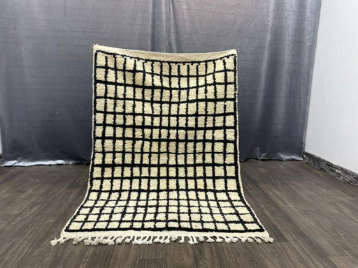 Handmade Moroccan rug 215cm x 315cm