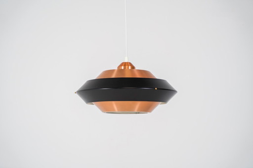 Hanglamp van koper en zwart (Denemarken, jaren 60).