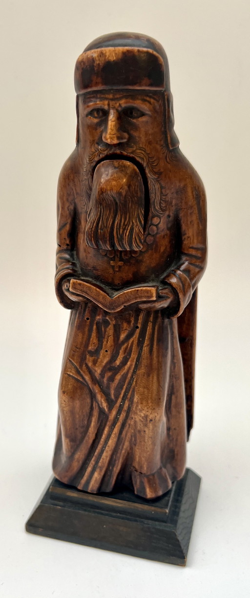 Hand-carved wooden nutcracker in the shape of a monk – approx. 22 cm – early to mid-20th century