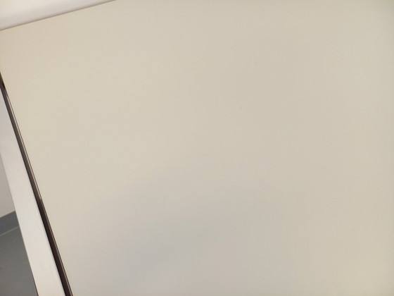 Image 1 of Vintage modernistisch bureau van palissander, melamine en metaal uit de jaren 60 en 70