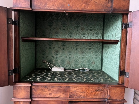Italiaanse notenhouten broodkast – Wandkast, Wood, Textile (photo 3 of 14)
