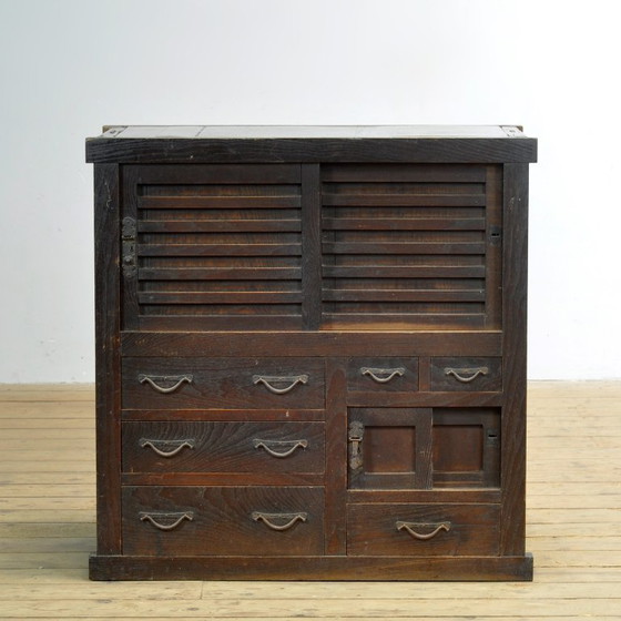 Image 1 of Commode japonaise Tansu, vers 1900