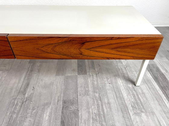 Image 1 of Console basse vintage style spatial/milieu du siècle