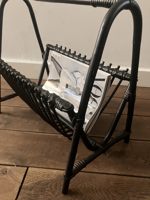 Vintage rotan tijdschriftenrek / lectuurmand