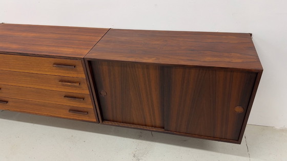 Image 1 of Credenza a muro in palissandro di Kai Kristiansen per Feldballes, anni '60