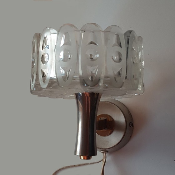 Mid-Century Modern Cut Crystal Wall Lamp, 1960s – Wall lights, Metal (photo 4 of 10)