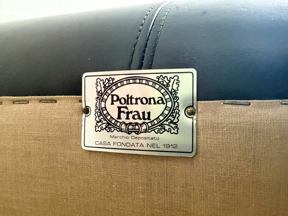 Image 1 of Elegantes Sofa von Poltrona Frau aus Leder, Italien, 1970er Jahre