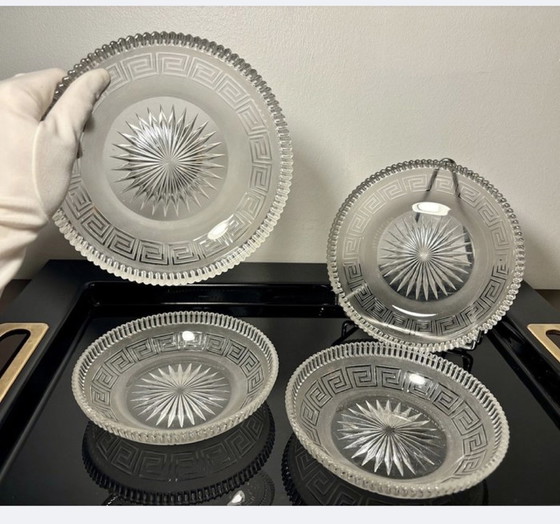 Image 1 of 4 Teller Baccarat 2/2 in antikem griechischem Schlüssel