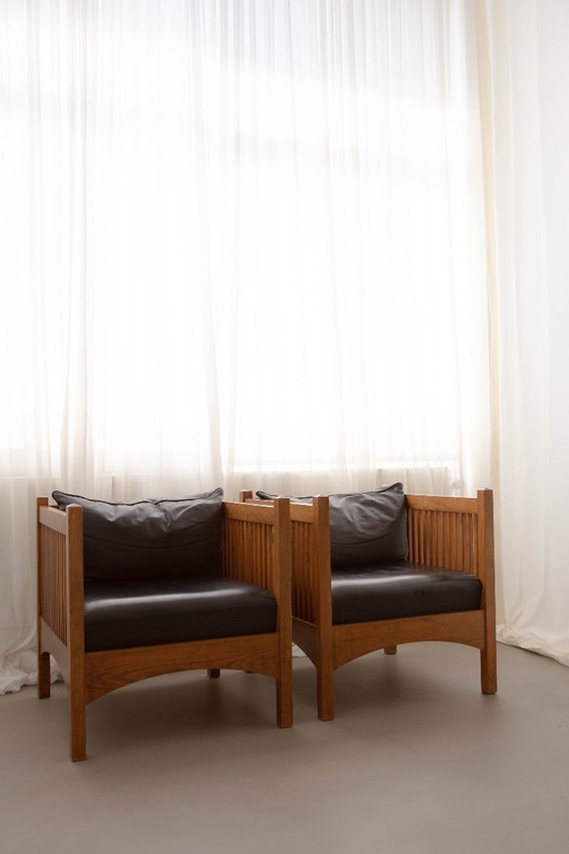 Paar Stickley Mission Style Fauteuils jaren 90 Breed & Sculpturaal Ontwerp