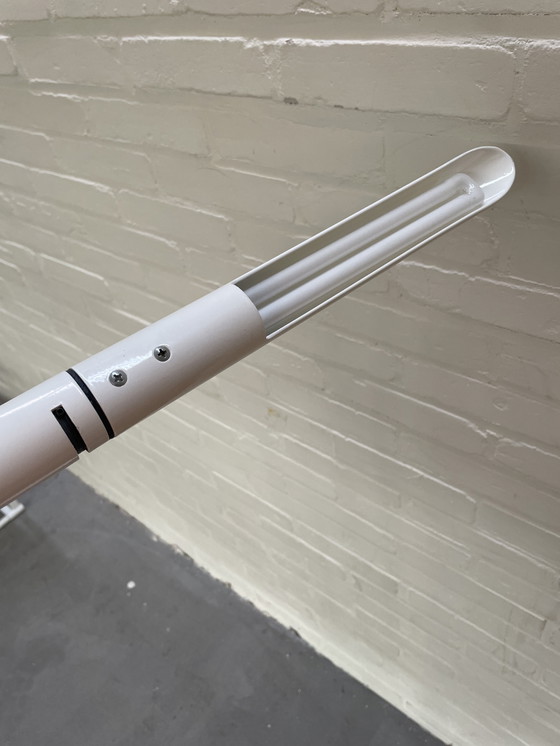 Image 1 of Lampada a tubo Wijs Spage Age