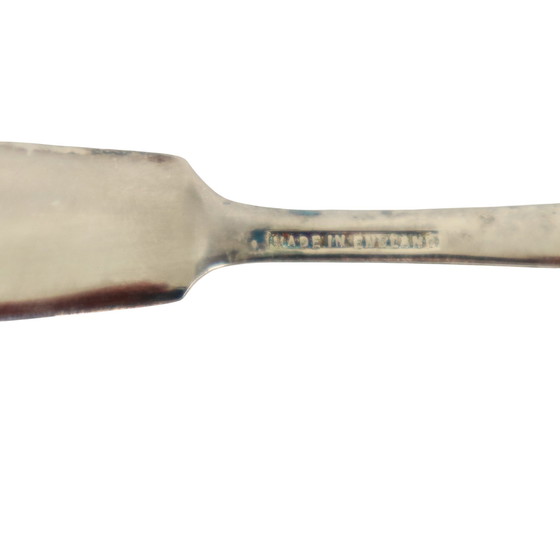 Image 1 of Piatto da burro a conchiglia Queen Anne