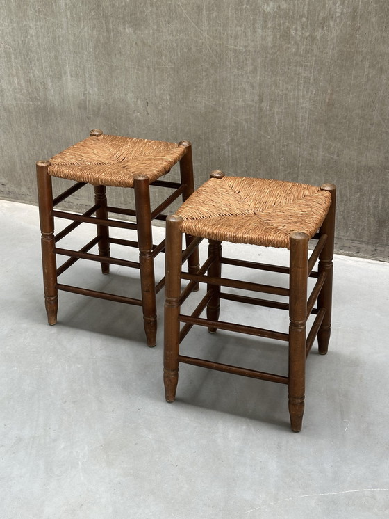Image 1 of Ensemble de 2 tabourets en bois avec assise en jonc, années 1960