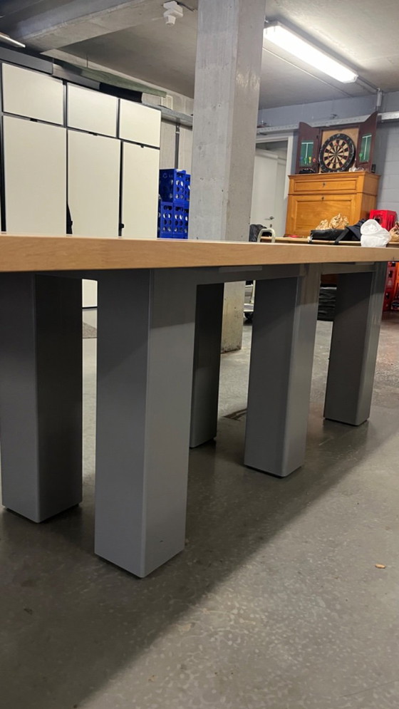 Large Oak Dining Table – Wood (photo 4 of 10)