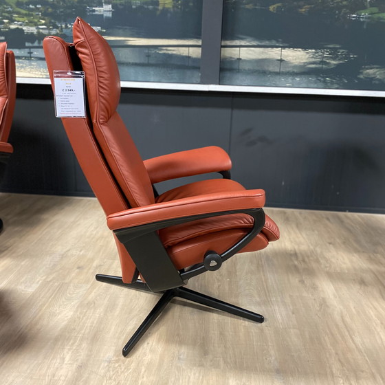 Image 1 of Fauteuil inclinable Stressless Aura M avec repose-pieds