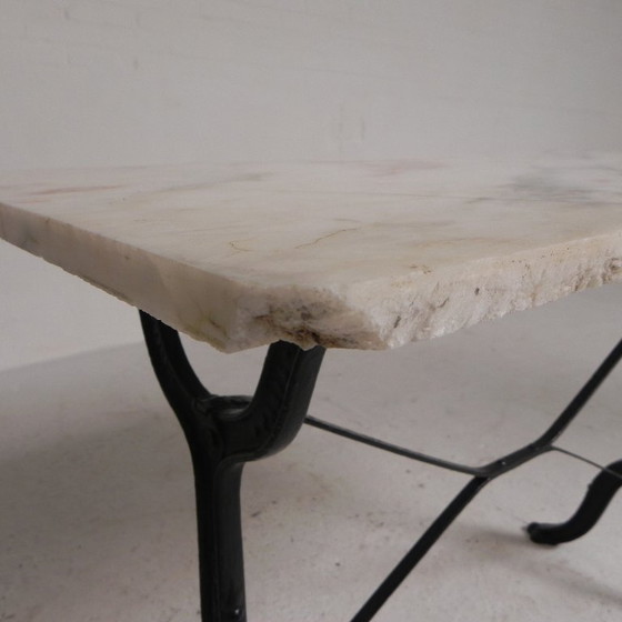 Image 1 of Table de bistrot avec plateau en marbre sur piètement en fonte, PARIS, années 1930