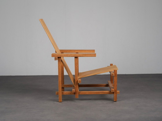 Fauteuil lounge moderniste dans le style de Gerrit Rietveld, Pays-Bas, années 1980 – Wood (photo 3 of 10)