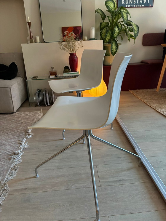 Image 1 of 2x Arper Catifa 46 stoel