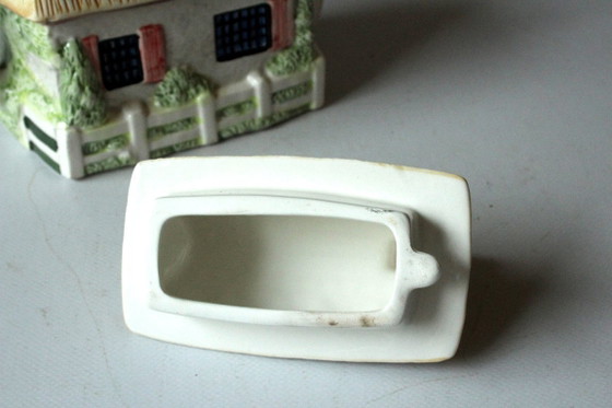 Image 1 of Tetera de diseño, cerámica pintada a mano por Annie Rowe.