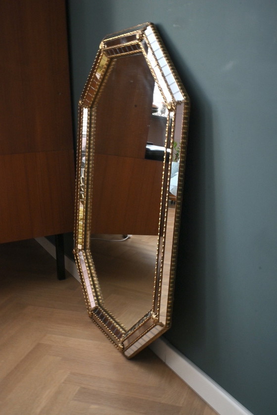 Image 1 of Venetian, Trapezium mirror, octagonal