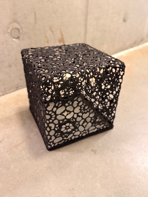 Table d'appoint au crochet de Marcel Wanders - noire