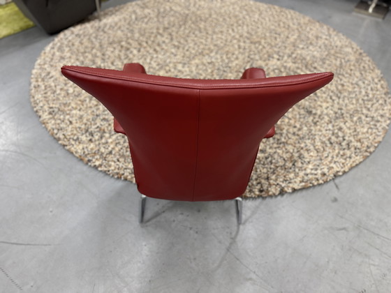 Image 1 of Poltrona Jori Aida Schienale alto in pelle rossa