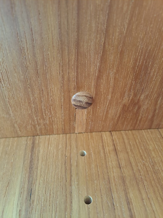 Image 1 of Vintage Dyrlund vitrinekast, massief teakhout, Denemarken, jaren 70