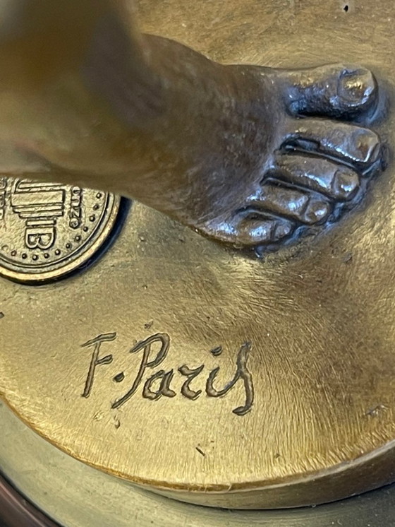 Image 1 of Art Deco sculptuur – Danseres in beweging – Decoratief brons – Gesigneerd F. Paris – 38 cm