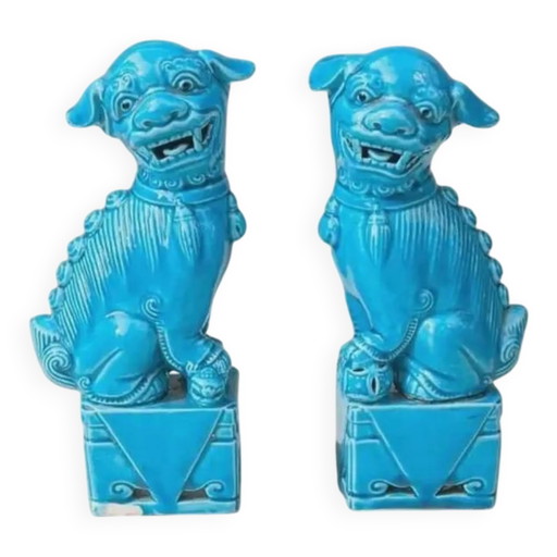 Paar blaue Fô Hunde - glasierte Keramik - Chinesisch Blau - Mitte 20. Jahrhundert