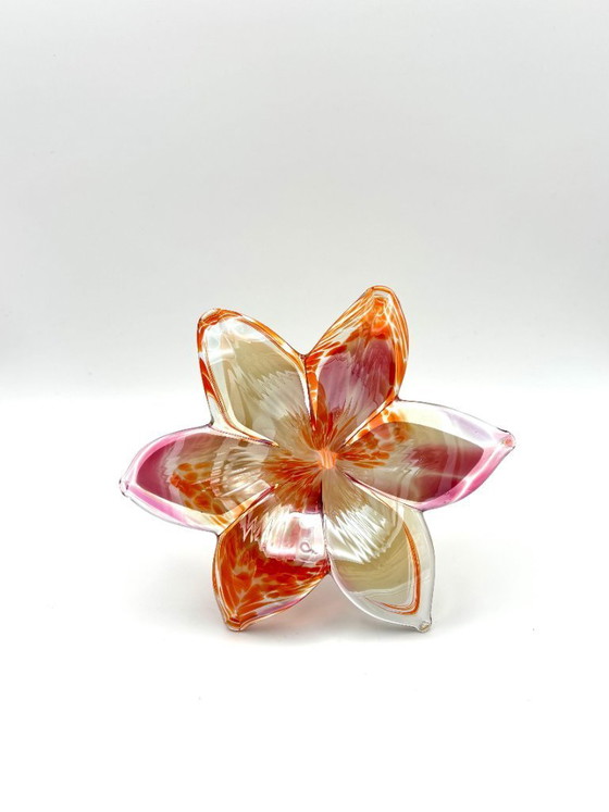 Image 1 of Paar handgefertigte Glasblumen aus Italien, nach venezianischer Murano-Tradition, Maße 15 x 15 x 9 cm