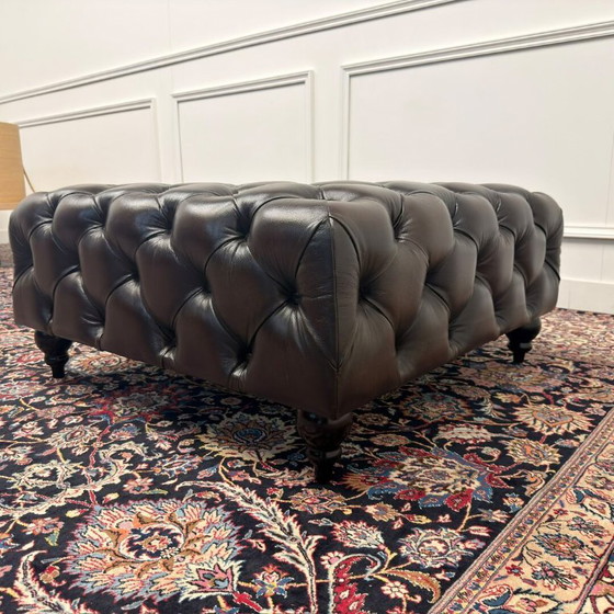 Large Brown Chesterfield Footstool & Pouf – Footstools & poufs, Leather, Wood (photo 5 of 6)