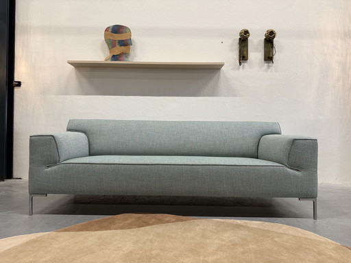 Design on Stock Bloq 3-Sitzer Milton Skye